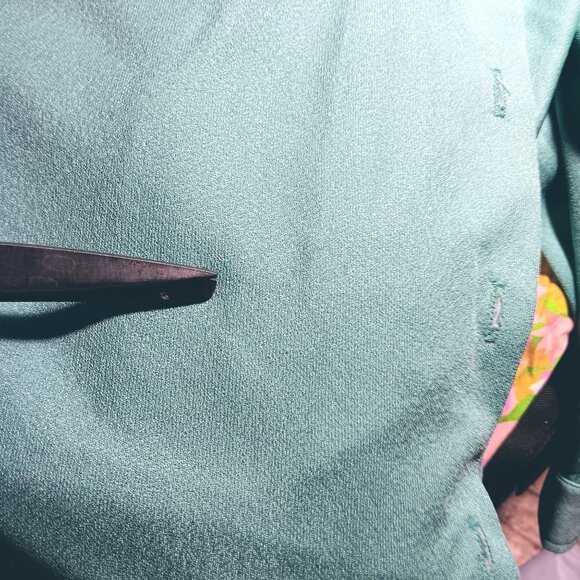 Medium True Vintage Boho Secretary Tie-Neck Blouse Long Sleeve Green USA 1970's - Picture 6 of 6